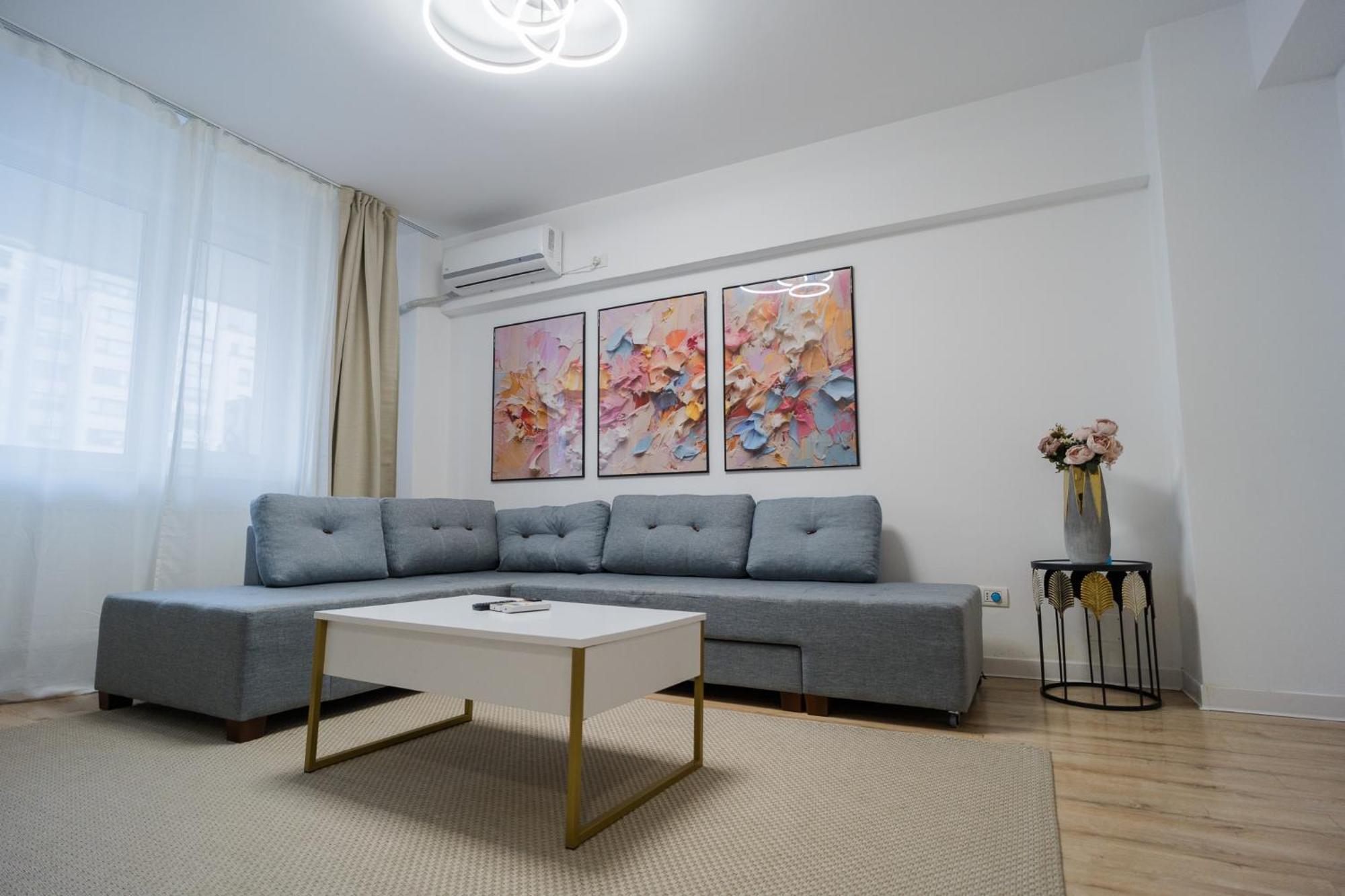 Elegant Gem Victoriei Avenue Apartment บูคาเรสต์ ภายนอก รูปภาพ